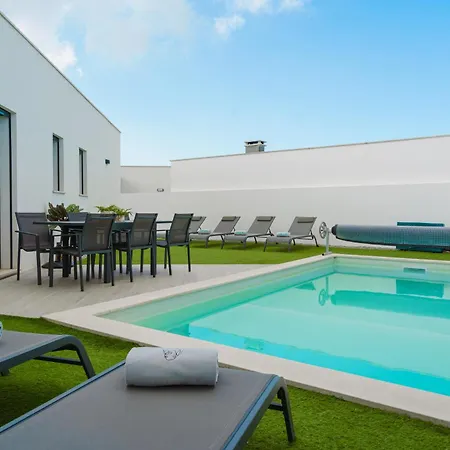 Lola, With Jacuzzi And Private Swimming Pool * Santa Barbara (Lisbon)