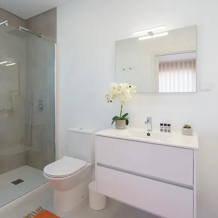 Lola Luxury With Private Pool And Jacuzzi וילה