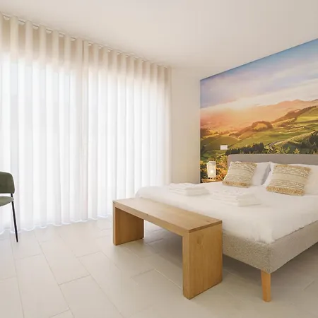 Lola, With Jacuzzi And Private Swimming Pool Santa Barbara (Lisbon)