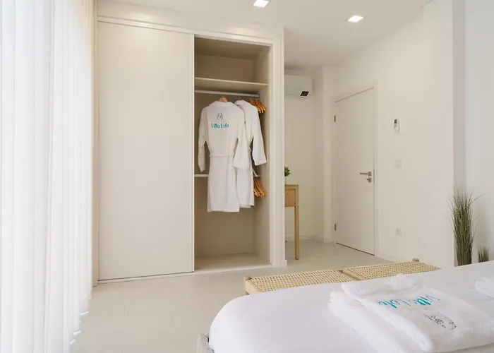 Villa Lola Luxury Villa With Private Pool And Jacuzzi 别墅 *