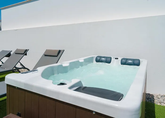 Villa Lola Luxury Villa With Private Pool And Jacuzzi